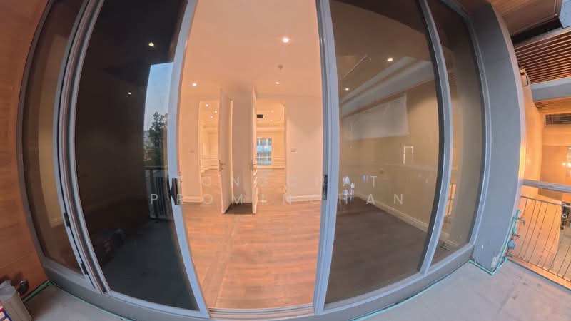 Bservaproperty Virtual Tour 360 Prime commercial space in central Thong Lo, Bangkok, Khlongtoei Nua, Watthana, Bangkok, , 183 sqm, Retail Space For Rent, by Tongchat Prominchan, 500194823 - DDproperty.com