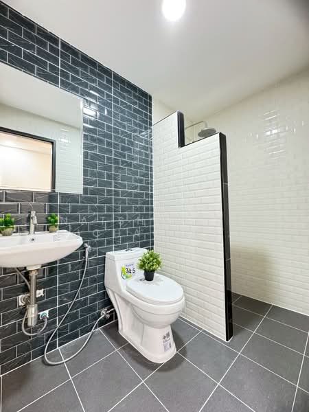 ธนะสิน9, Bangkok, นวมินทร์86, Ram Inthra, Khan Na Yao, Bangkok, 3 Bedrooms, 68 sqm, Townhouse For Sale, by ณัฐฌาพัชร์ ณิชากรอัมพร, 500194838 - DDproperty.com