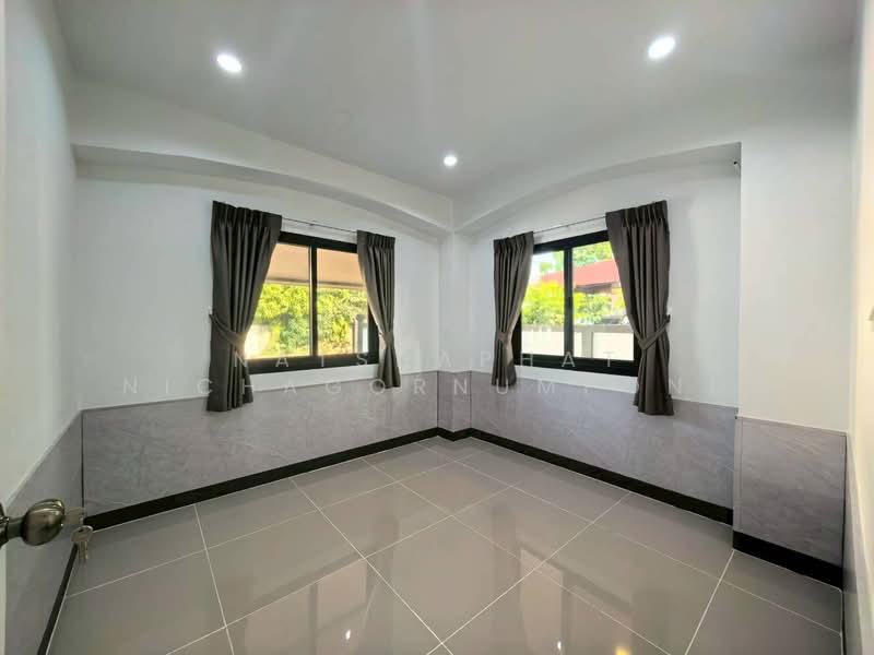 K.C. Greenville, Bangkok, Mitmaitri Road, Khu Fang Nua, Nong Chok, Bangkok, 5 Bedrooms, 235 sqm, Single Detached House For Sale, by ณัฐฌาพัชร์ ณิชากรอัมพร, 500194842 - DDproperty.com