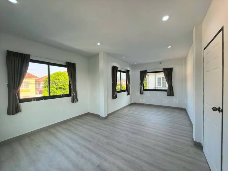 K.C. Greenville, Bangkok, Mitmaitri Road, Khu Fang Nua, Nong Chok, Bangkok, 5 Bedrooms, 235 sqm, Single Detached House For Sale, by ณัฐฌาพัชร์ ณิชากรอัมพร, 500194842 - DDproperty.com