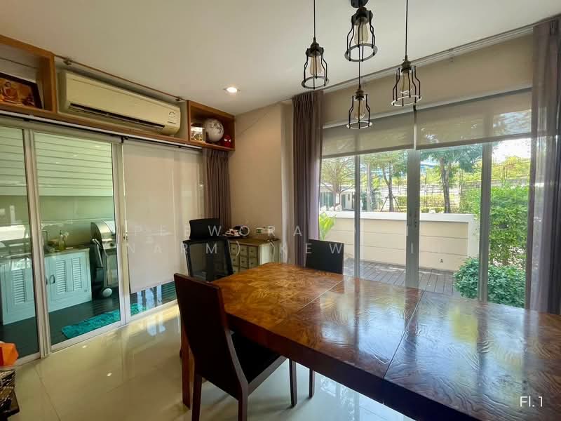 ขายด่วน !! ลุมพินีทาวน์เพลส สุขุมวิท 62 ทาวน์โฮมหลังมุม, Bangkok, Bang Chak, Phra Khanong, Bangkok, 3 Bedrooms, 220 sqm, Townhouse For Sale, by Peeworakorn (Narm) Kewalin, 500194849 - DDproperty.com