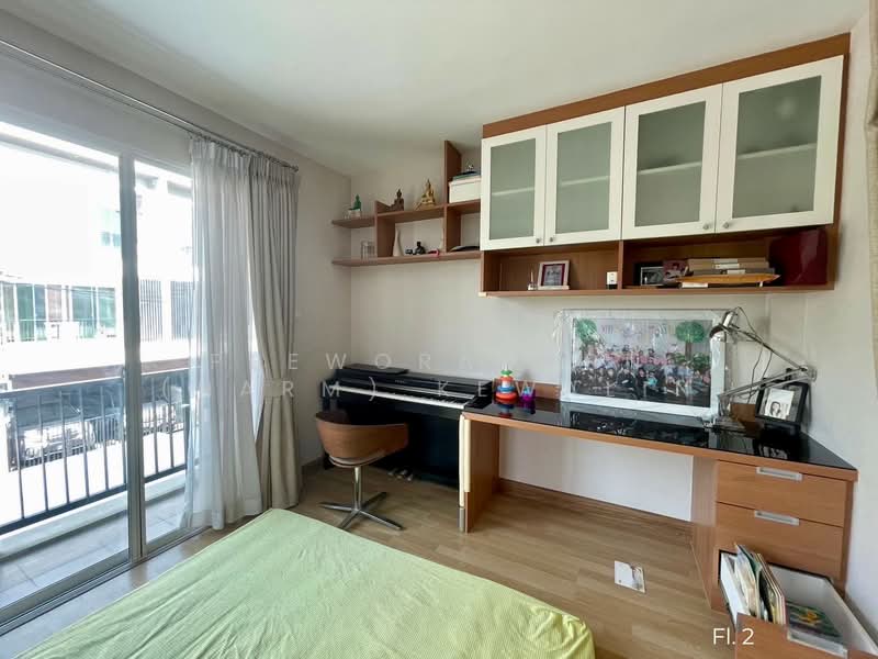 ทาวน์โฮม 3 ชั้น สุขุมวิท 62, Bangkok, Bang Chak, Phra Khanong, Bangkok, 3 Bedrooms, 220 sqm, Townhouse For Sale, by Peeworakorn (Narm) Kewalin, 500194849 - DDproperty.com