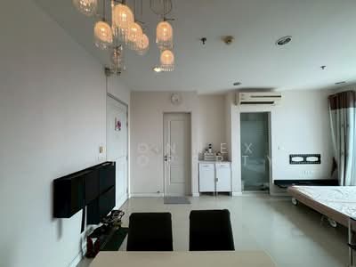 For Rent - Q House Condo Sathorn, Bangkok