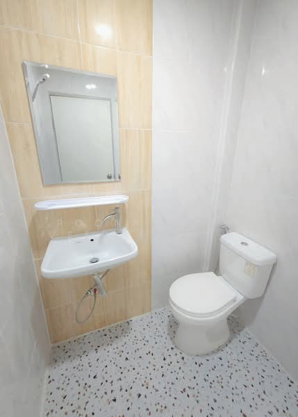 Suannon 2, Nonthaburi, Soi Suannon Village 2, Bang Krang, Muang Nonthaburi, Nonthaburi, 3 Bedrooms, 128 sqm, Townhouse For Sale, by Poonyaporn Veerabulyarit, 500194875 - DDproperty.com