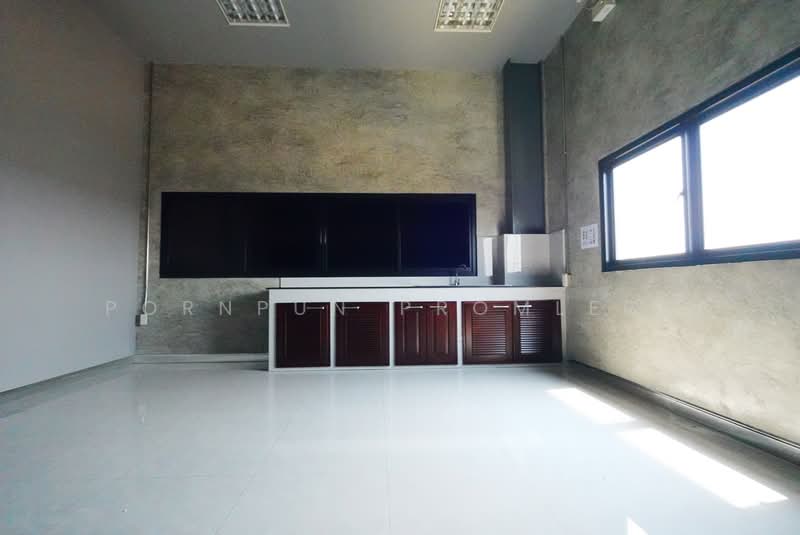 Warehouse for Rent – Amata City Chonburi Industrial Estate, Chon Buri (Pattaya), Khlong Tamru, Muang Chon Buri, Chon Buri (Pattaya), , 7,200 sqm, Warehouse/Factory For Rent, by Pornpun Promlert, 500194899 - DDproperty.com