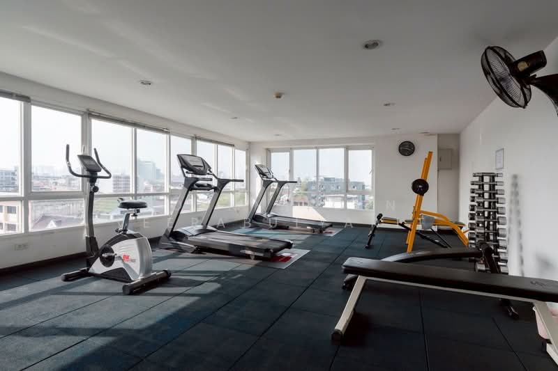 Grene Suthisarn condominium, Bangkok, ซอยจัดสรร ถนนสุธิสารวินิจฉัย, Samsen Nok, Huai Khwang, Bangkok, 1 Bedroom, 32 sqm, Condo For Sale, by Poonyaporn Veerabulyarit, 500194908 - DDproperty.com