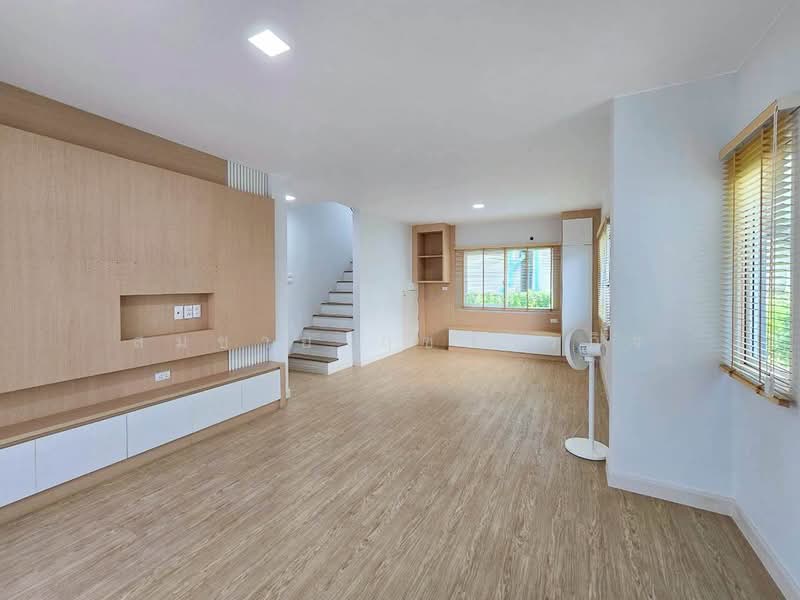 Grande Pleno Bangna Onnut, Samut Prakan, Rajateva Bangplee, Bangphli Yai, Bang Plee, Samut Prakan, 3 Bedrooms, 35 sqm, Townhouse For Sale, by Somchai Ruechajirakit, 500194911 - DDproperty.com