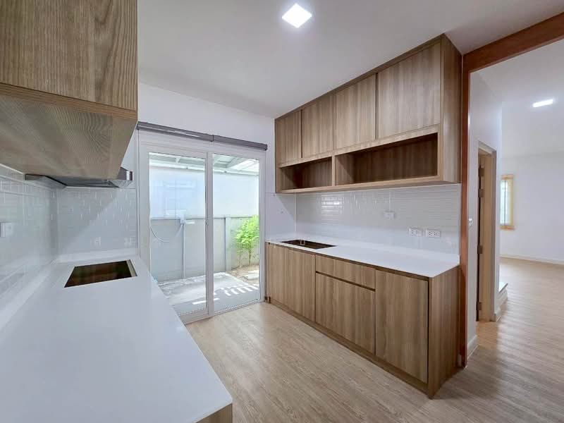 Grande Pleno Bangna Onnut, Samut Prakan, Rajateva Bangplee, Bangphli Yai, Bang Plee, Samut Prakan, 3 Bedrooms, 35 sqm, Townhouse For Sale, by Somchai Ruechajirakit, 500194911 - DDproperty.com