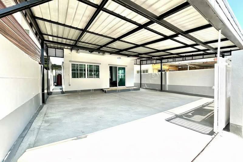 the rich town คุ้มเกล้า สุวรรณภูมิ, Bangkok, Lam Pla Tiew, Lat Krabang, Bangkok, 3 Bedrooms, 150 sqm, Single Detached House For Rent, by พิมพ์ภัทรา แจ่มอุลิตรัตน, 500194935 - DDproperty.com