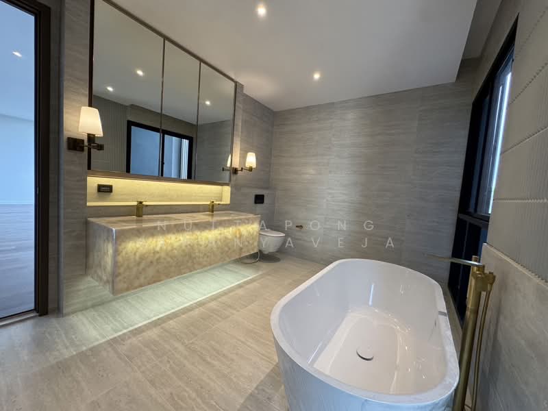 BuGaan Krungthep Kreetha, Bangkok, 109 15 Soi Krungthep Kreetha, Hua Mak, Bang Kapi, Bangkok, 3 Bedrooms, 430 sqm, Single Detached House For Rent, by Nuttapong Hiranyaveja, 500194938 - DDproperty.com