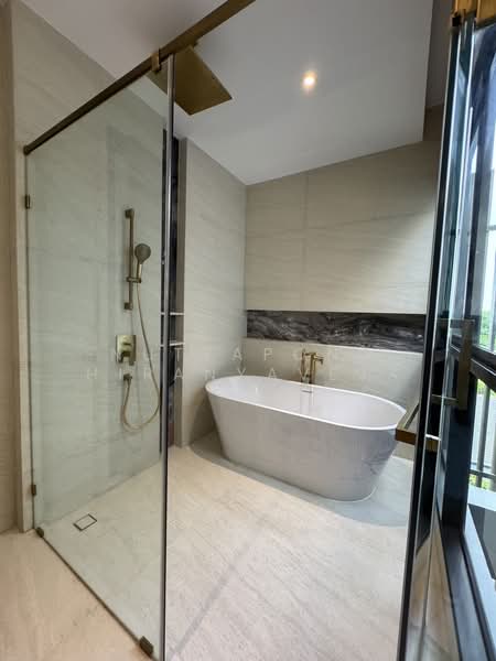 BuGaan Krungthep Kreetha, Bangkok, 109 15 Soi Krungthep Kreetha, Hua Mak, Bang Kapi, Bangkok, 3 Bedrooms, 430 sqm, Single Detached House For Rent, by Nuttapong Hiranyaveja, 500194938 - DDproperty.com