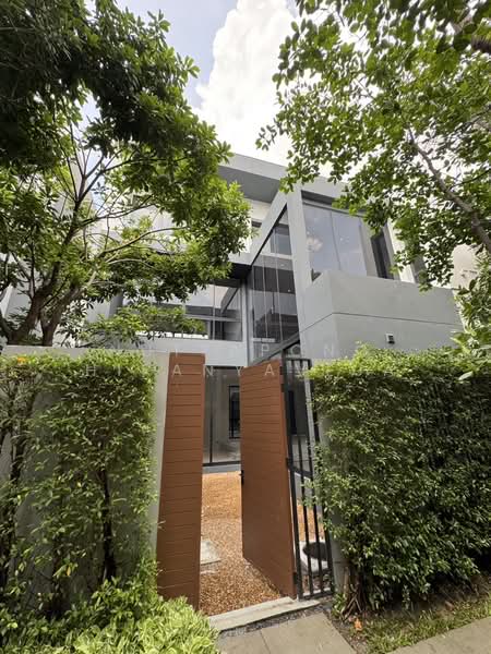 BuGaan Krungthep Kreetha, Bangkok, 109 15 Soi Krungthep Kreetha, Hua Mak, Bang Kapi, Bangkok, 3 Bedrooms, 430 sqm, Single Detached House For Rent, by Nuttapong Hiranyaveja, 500194938 - DDproperty.com