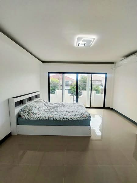 Poonsin Thani 1, Bangkok, Khlong Song Ton Nun, Lat Krabang, Bangkok, 2 Bedrooms, 80 sqm, Townhouse For Sale, by นภัสศรณ์ วงศ์สินไทยกร (นันท์), 500194955 - DDproperty.com