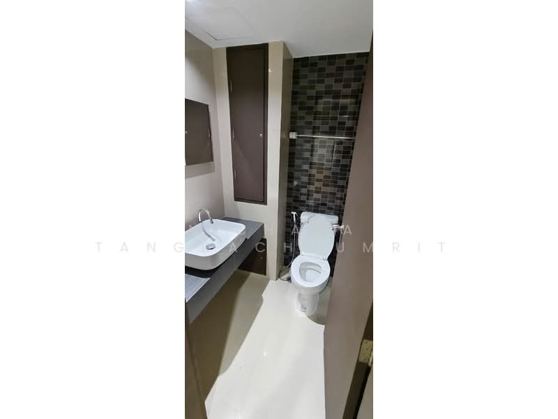 J.W. Boulevard Srivara, Bangkok, Srivara Road, Phlapphla, Wang Thonglang, Bangkok, 1 Bedroom, 46 sqm, Condo For Rent, by Nichapa Tangdachsumrit, 500194957 - DDproperty.com