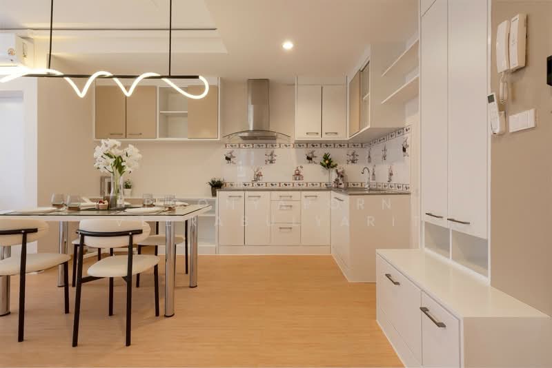 The IRIS Rama 9-Srinakarin, Bangkok, Srinakarin Road, Suan Luang, Suan Luang, Bangkok, 1 Bedroom, 46 sqm, Condo For Sale, by Poonyaporn Veerabulyarit, 500194971 - DDproperty.com