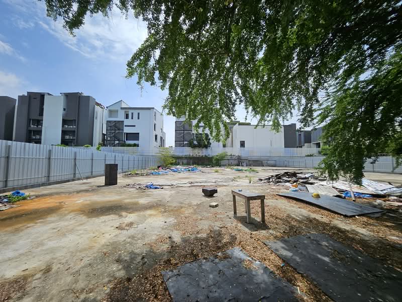 For Rent - ให้เช่าที่ดิน ซอยอินทามระ 12 ใกล้รถไฟฟ้าสถานีสะพานควาย ขนาด 415 ตร.ว. เทคอนกรีตเต็มพื้นที่, Bangkok