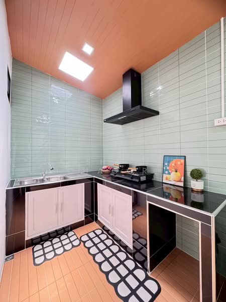 เพชรไพลิน พระยาสุเรนทร์30, Bangkok, พระยาสุเรนทร์ / รามอินทรา109, Bang Chun, Khlong Sam Wa, Bangkok, 2 Bedrooms, 76 sqm, Townhouse For Sale, by ณัฐฌาพัชร์ ณิชากรอัมพร, 500195006 - DDproperty.com