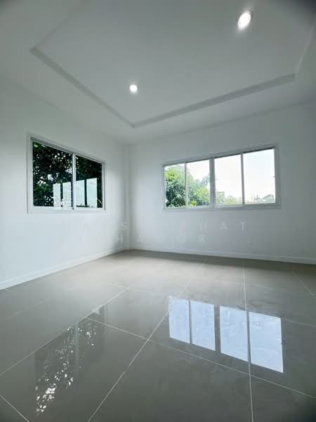 หมู่บ้านรุ่งกิจวิลล่า4, Bangkok, ร่มเกล้า54, Khlong Sam Prawet, Lat Krabang, Bangkok, 3 Bedrooms, 86 sqm, Townhouse For Sale, by ณัฐฌาพัชร์ ณิชากรอัมพร, 500195040 - DDproperty.com