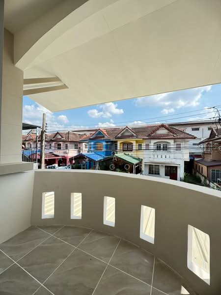 Muang Ramintra : เมืองประชา รามอินทรา, กรุงเทพ, สามวาตะวันตก, คลองสามวา, กรุงเทพ, 80 ตร.ม., ทาวน์เฮ้าส์ ขาย, โดย ณัฐฌาพัชร์ ณิชากรอัมพร, 500195042 - DDproperty.com