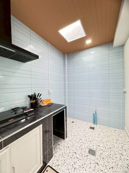 Poonsinh Thani 3 : พูนสินธานี 3, กรุงเทพ, ถ.ราษฎร์พัฒนา, คลองสองต้นนุ่น, ลาดกระบัง, กรุงเทพ, 68 ตร.ม., ทาวน์เฮ้าส์ ขาย, โดย ณัฐฌาพัชร์ ณิชากรอัมพร, 500195044 - DDproperty.com