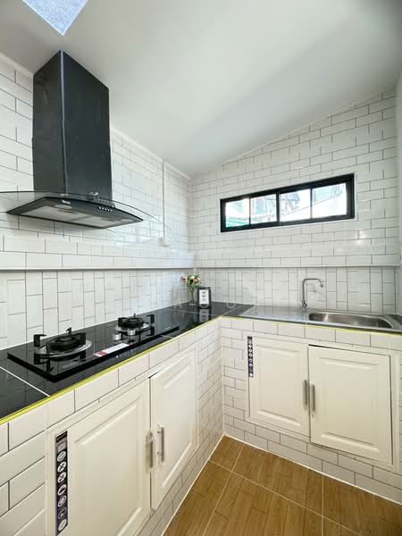 หมู่บ้านวรางกูล, Bangkok, เลียบคลองสอง ซอย6, Bang Chun, Khlong Sam Wa, Bangkok, 3 Bedrooms, 64 sqm, Townhouse For Sale, by ณัฐฌาพัชร์ ณิชากรอัมพร, 500195046 - DDproperty.com