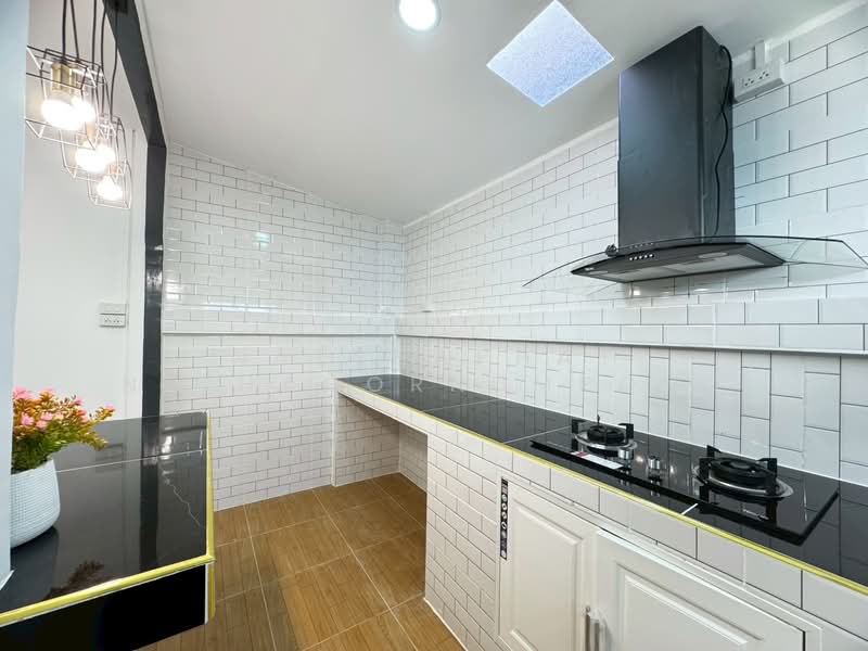 หมู่บ้านวรางกูล, Bangkok, เลียบคลองสอง ซอย6, Bang Chun, Khlong Sam Wa, Bangkok, 3 Bedrooms, 64 sqm, Townhouse For Sale, by ณัฐฌาพัชร์ ณิชากรอัมพร, 500195046 - DDproperty.com