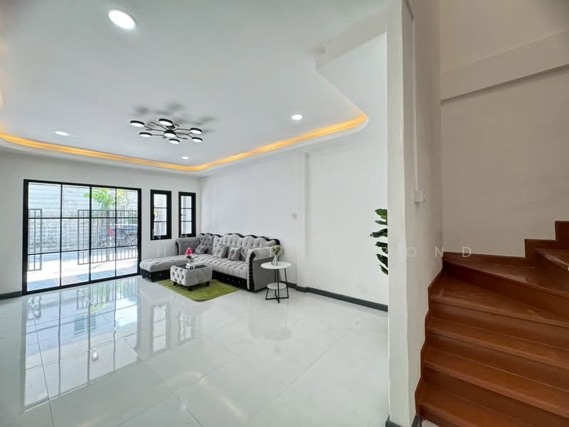 หมู่บ้านวรางกูล, Bangkok, เลียบคลองสอง ซอย6, Bang Chun, Khlong Sam Wa, Bangkok, 3 Bedrooms, 64 sqm, Townhouse For Sale, by ณัฐฌาพัชร์ ณิชากรอัมพร, 500195046 - DDproperty.com