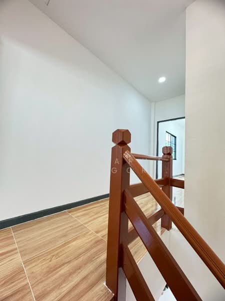 หมู่บ้านวรางกูล, กรุงเทพ, เลียบคลองสอง ซอย6, บางชัน, คลองสามวา, กรุงเทพ, 64 ตร.ม., ทาวน์เฮ้าส์ ขาย, โดย ณัฐฌาพัชร์ ณิชากรอัมพร, 500195046 - DDproperty.com