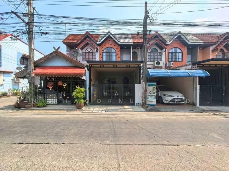 เพชรไพลิน พระยาสุเรนทร์ 35, Bangkok, พระยาสุเรนทร์ 35 พูด, Bang Chun, Khlong Sam Wa, Bangkok, 2 Bedrooms, 64 sqm, Townhouse For Sale, by ณัฐฌาพัชร์ ณิชากรอัมพร, 500195051 - DDproperty.com