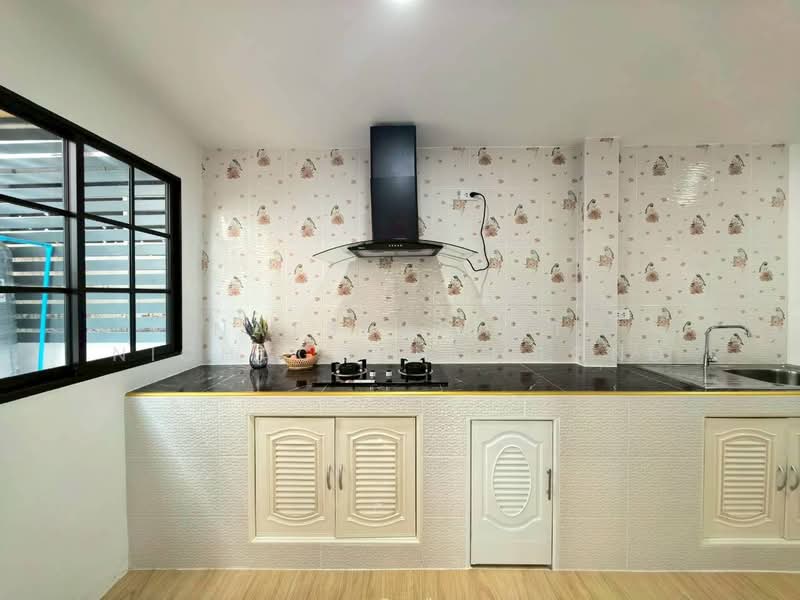 พร้อมพัฒน์ กรีนโนว่า, Bangkok, ปัญญาอินทรา / หทัยราษฎร์39, Sam Wa Tawan Tok, Khlong Sam Wa, Bangkok, 4 Bedrooms, 140 sqm, Semi-Detached House (Twin House) For Sale, by ณัฐฌาพัชร์ ณิชากรอัมพร, 500195054 - DDproperty.com