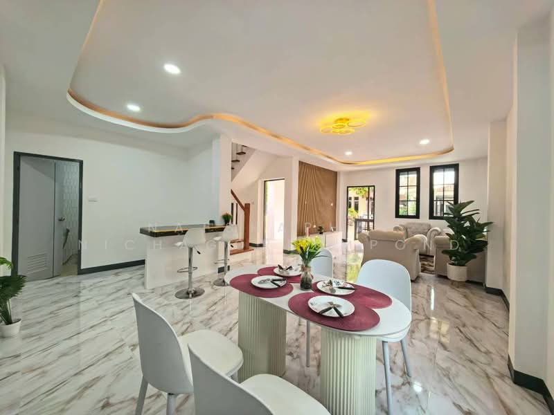 พร้อมพัฒน์ กรีนโนว่า, Bangkok, ปัญญาอินทรา / หทัยราษฎร์39, Sam Wa Tawan Tok, Khlong Sam Wa, Bangkok, 4 Bedrooms, 140 sqm, Semi-Detached House (Twin House) For Sale, by ณัฐฌาพัชร์ ณิชากรอัมพร, 500195054 - DDproperty.com