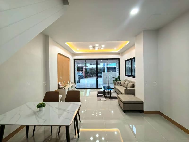 หมู่บ้านอารีน่า เชื่อมสัมพันธ์23 หนองจอก, Bangkok, เชื่อมสัมพันธ์, Krathum Rai, Nong Chok, Bangkok, 2 Bedrooms, 96 sqm, Single Detached House For Sale, by ณัฐฌาพัชร์ ณิชากรอัมพร, 500195056 - DDproperty.com