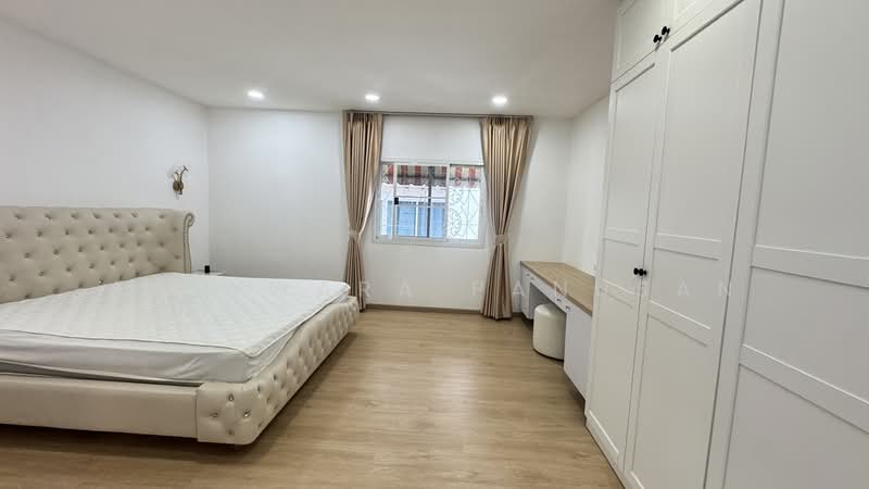 บ้านรัชดา18 ห้วยขวาง, กรุงเทพ, ห้วยขวาง, ห้วยขวาง, กรุงเทพ, 200 ตร.ม., ทาวน์เฮ้าส์ ให้เช่า, โดย Achiwara Panusan, 500195058 - DDproperty.com