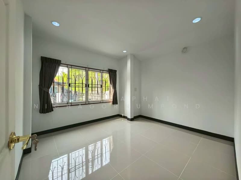 เพ็ญศิริ เพลส สุวินทวงศ์45, กรุงเทพ, สุวินทวงศ์45, ลำผักชี, หนองจอก, กรุงเทพ, 144 ตร.ม., บ้านเดี่ยว ขาย, โดย ณัฐฌาพัชร์ ณิชากรอัมพร, 500195060 - DDproperty.com