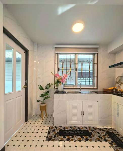 เพ็ญศิริ เพลส สุวินทวงศ์45, Bangkok, สุวินทวงศ์45, Lam Phak Chi, Nong Chok, Bangkok, 3 Bedrooms, 144 sqm, Single Detached House For Sale, by ณัฐฌาพัชร์ ณิชากรอัมพร, 500195060 - DDproperty.com