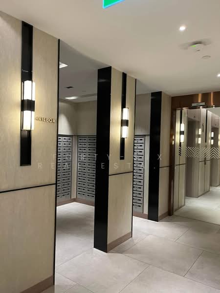 Life Phahon-Ladprao, Bangkok, 996 Phahonyothin Road, Jom Phon, Chatuchak, Bangkok, 1 Bedroom, 35 sqm, Condo For Rent, by Forty-Six Real Estate Group, 500195072 - DDproperty.com