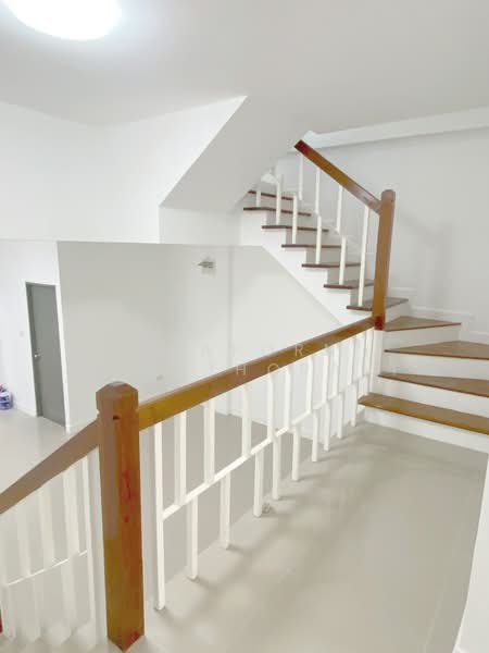 Grand Village 3, นครปฐม, ถนน พุทธมณฑลสาย 5, ไร่ขิง, สามพราน, นครปฐม, 108 ตร.ม., ทาวน์เฮ้าส์ ขาย, โดย Apaporn Muanthorani, 500195090 - DDproperty.com