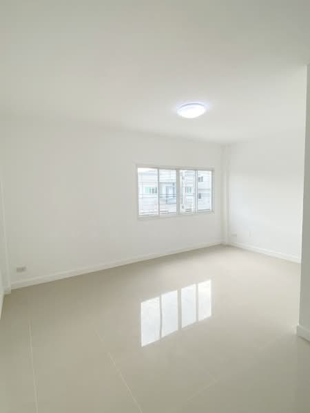 Grand Village 3, Nakhon Pathom, Phuttamonthon Sai 5 Road, Rai Khing, Sam Phran, Nakhon Pathom, 3 Bedrooms, 108 sqm, Townhouse For Sale, by Apaporn Muanthorani, 500195090 - DDproperty.com