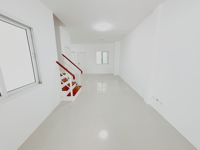 ขาย - 🏡ขายบ้านทาวน์โฮม 2 ชั้น หมู่บ้านแกรนกิตติยา คลองโยง บรรยากาศเงียบสงบ เหมาะกับอยู่อาศัยสุดๆ 🌿💖, นครปฐม