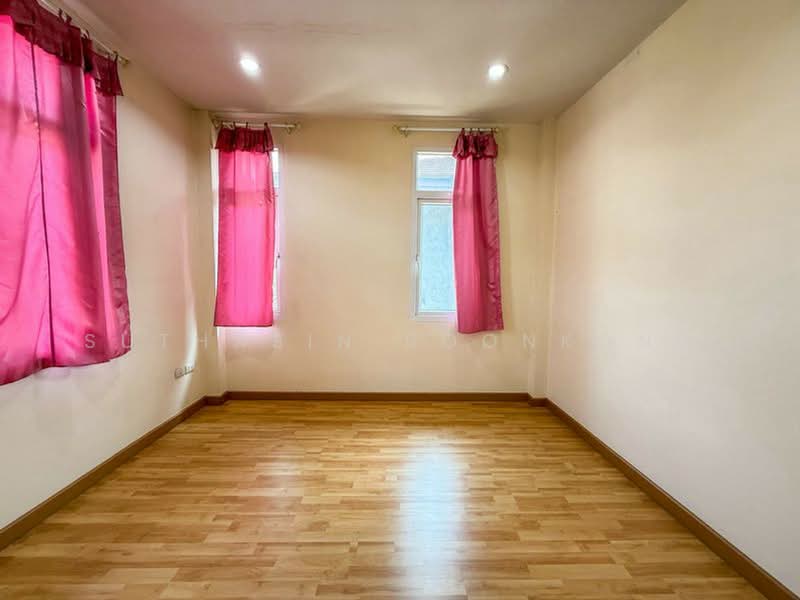 The Boulevard Sriracha, Chon Buri (Pattaya), Sriracha-Nongyaibu Road, Surasak, Si Racha, Chon Buri (Pattaya), 3 Bedrooms, 252 sqm, Single Detached House For Sale, by Suthasin Boonkong, 500195115 - DDproperty.com