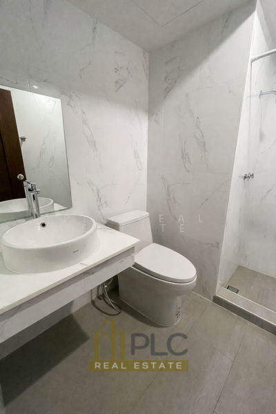 Garden Cliff 2 condominiums, Chon Buri (Pattaya), 1 พัทยา-นาเกลือ, Ban Bung, Ban Bung, Chon Buri (Pattaya), 4 Bedrooms, 200 sqm, Condo For Rent, by PLC Real Estate, 500195116 - DDproperty.com