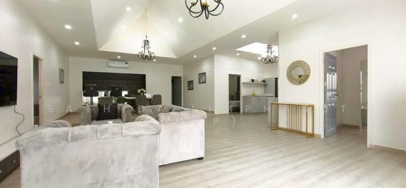 European Thai House, Chon Buri (Pattaya), Nong Pru, Bang Lamung (Pattaya), Chon Buri (Pattaya), 4 Bedrooms, 300 sqm, Single Detached House For Rent, by Sathida Limphasut (App), 500195119 - DDproperty.com