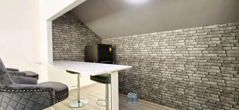 European Thai House, Chon Buri (Pattaya), Nong Pru, Bang Lamung (Pattaya), Chon Buri (Pattaya), 4 Bedrooms, 300 sqm, Single Detached House For Rent, by Sathida Limphasut (App), 500195119 - DDproperty.com