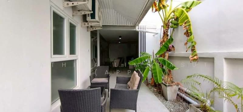 European Thai House, Chon Buri (Pattaya), Nong Pru, Bang Lamung (Pattaya), Chon Buri (Pattaya), 4 Bedrooms, 300 sqm, Single Detached House For Rent, by Sathida Limphasut (App), 500195119 - DDproperty.com