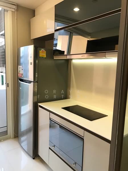 The Room Sathorn, Bangkok, 78 Pan Road, Silom, Bang Rak, Bangkok, 1 Bedroom, 50 sqm, Condo For Rent, by Oraya Fortney, 500195157 - DDproperty.com