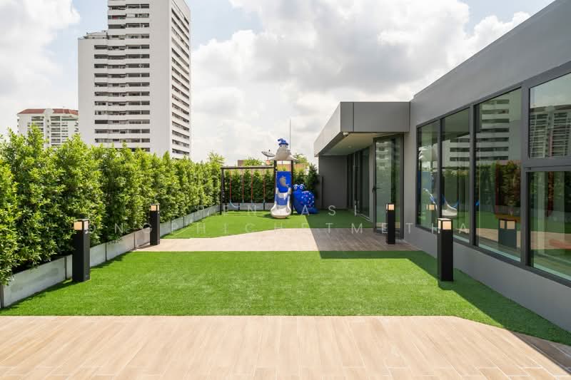 Destiny @ 63, Bangkok, 29-2 Soi Ekamai 10, Khlong Tan Nua, Watthana, Bangkok, 2 Bedrooms, 85 sqm, Apartment For Rent, by Pensasi Ongphichetmetha, 500195162 - DDproperty.com