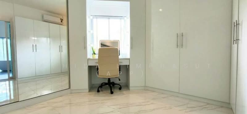 วิลล่าหรู 2 ชั้น 350 ตร.ม. พร้อมสระว่ายน้ำและสวนใหญ่ ย่านหนองปรือ บางละมุง, ชลบุรี, Huayyai, หนองปรือ, บางละมุง, ชลบุรี, 350 ตร.ม., วิลล่า ขาย, โดย Sathida Limphasut (App), 500195165 - DDproperty.com