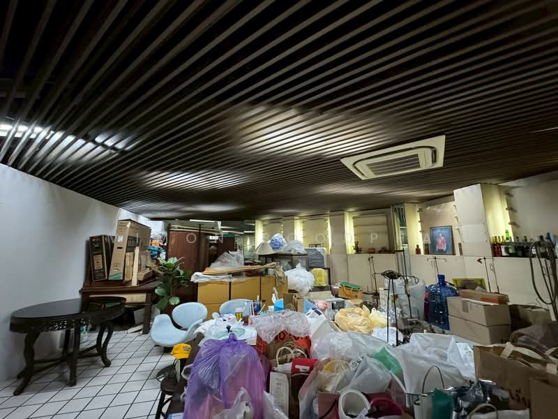 ตึกแถว 6 ชั้น ข้าง ดิโอล สยาม, Bangkok, Wang Burapaphirom, Phra Nakhon, Bangkok, , 1,000 sqm, Shophouse For Sale, by Vimon Boodpha, 500195167 - DDproperty.com