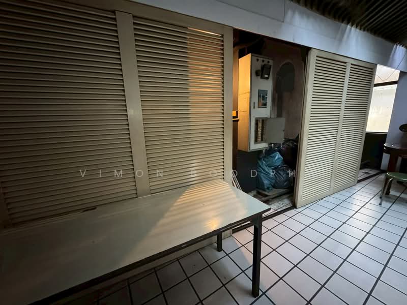 ตึกแถว 6 ชั้น ข้าง ดิโอล สยาม, Bangkok, Wang Burapaphirom, Phra Nakhon, Bangkok, , 1,000 sqm, Shophouse For Sale, by Vimon Boodpha, 500195167 - DDproperty.com