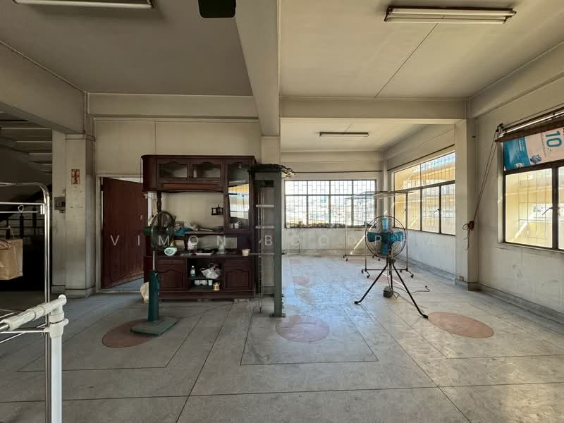 ตึกแถว 6 ชั้น ข้าง ดิโอล สยาม, Bangkok, Wang Burapaphirom, Phra Nakhon, Bangkok, , 1,000 sqm, Shophouse For Sale, by Vimon Boodpha, 500195167 - DDproperty.com